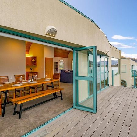 Huge Lakefront Delight - Queenstown Holiday Home Esterno foto