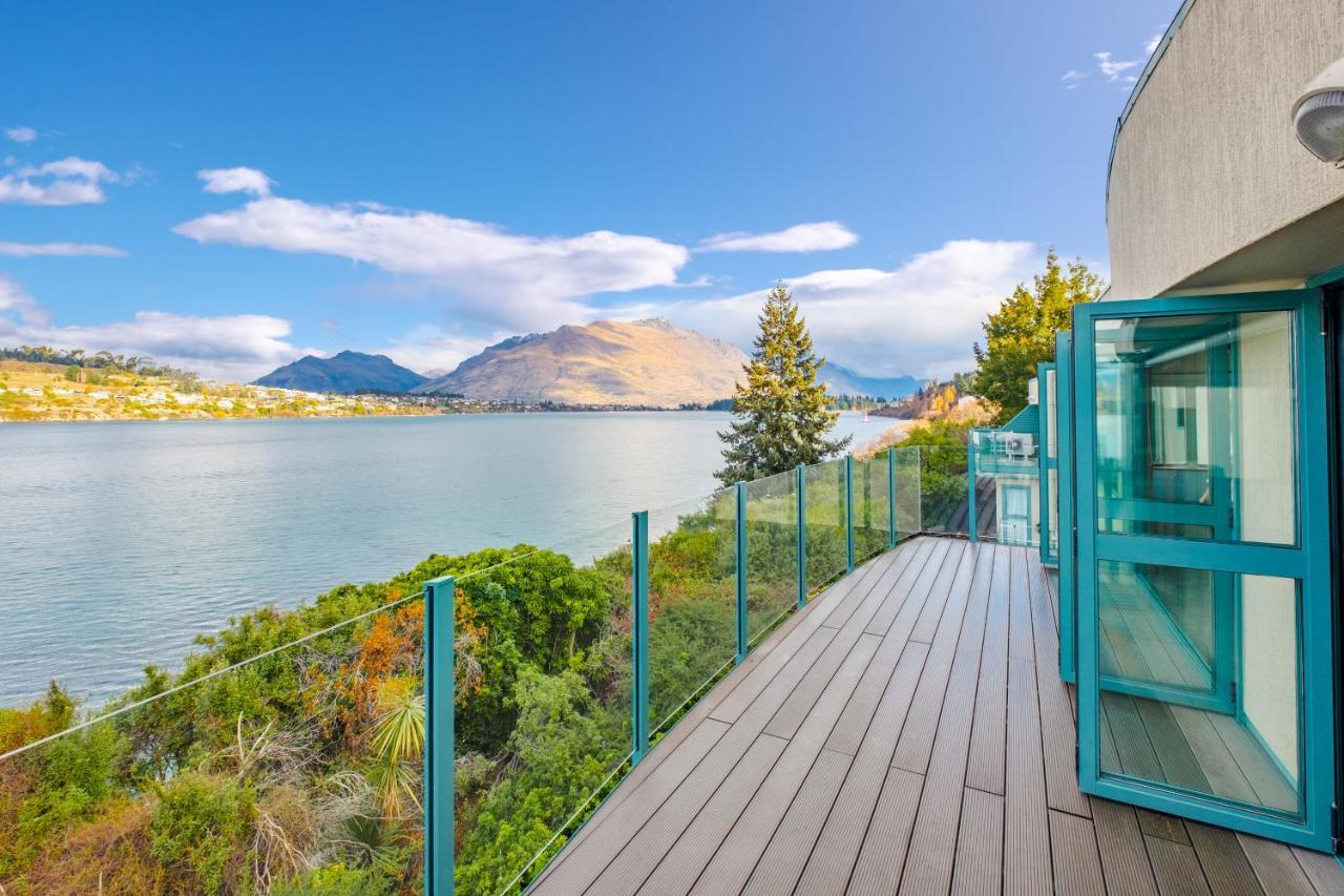 Huge Lakefront Delight - Queenstown Holiday Home Esterno foto